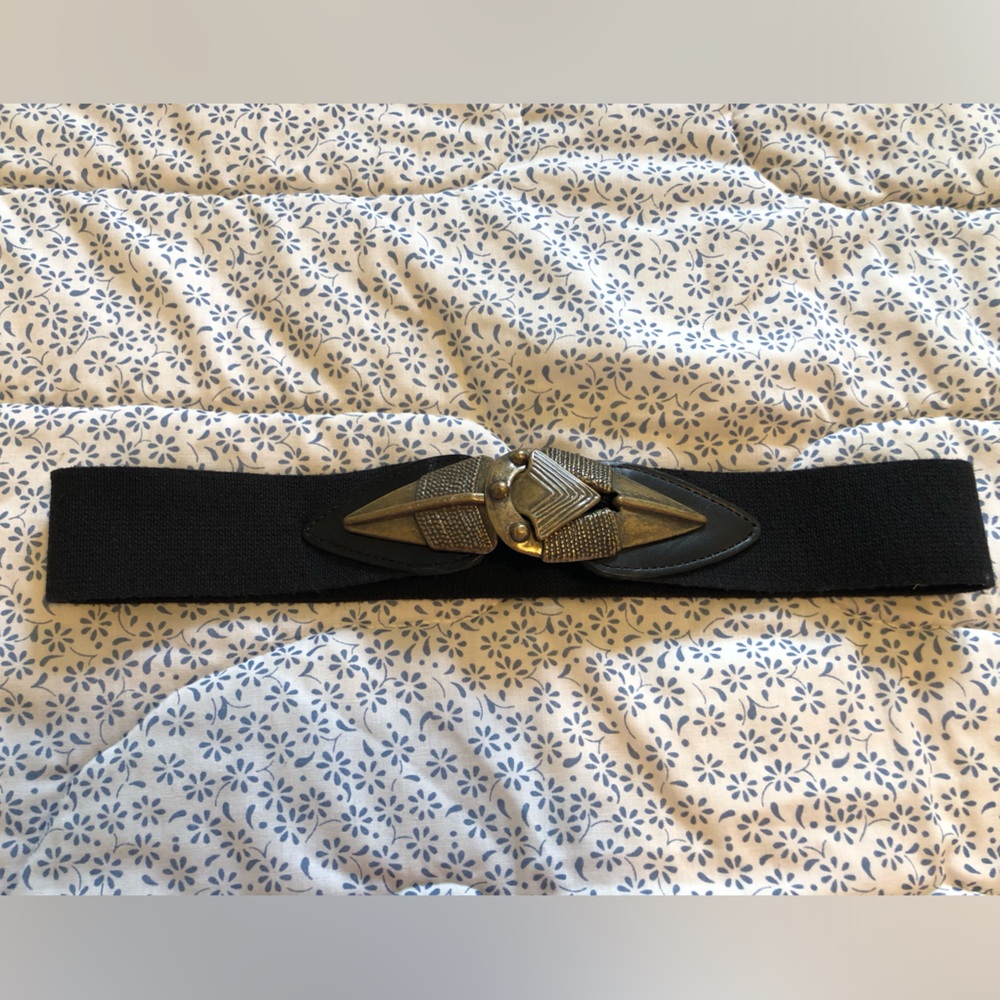 Vintage Black 2” Stretch Belt with Aged Brass Design of Arrowhead/Spear/Omega